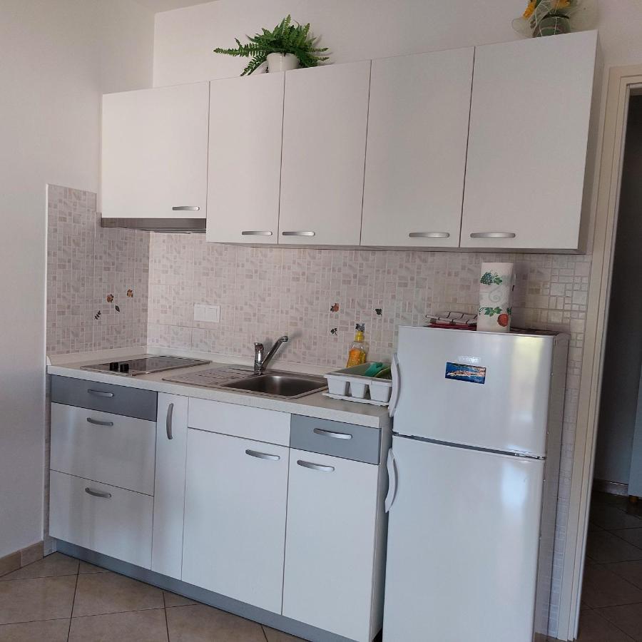 Apartment Ivana,Mali Maj Poreč Exterior foto